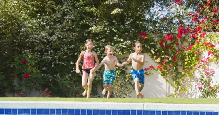 25 Frugal Summer Activities for Kids