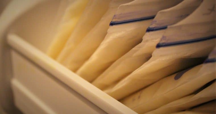 The New Mom’s Guide on How to Store Breast Milk